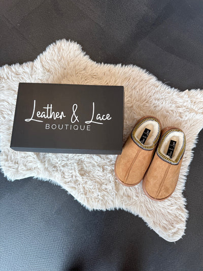 LLB Exclusive: Cognac Plush Slipper