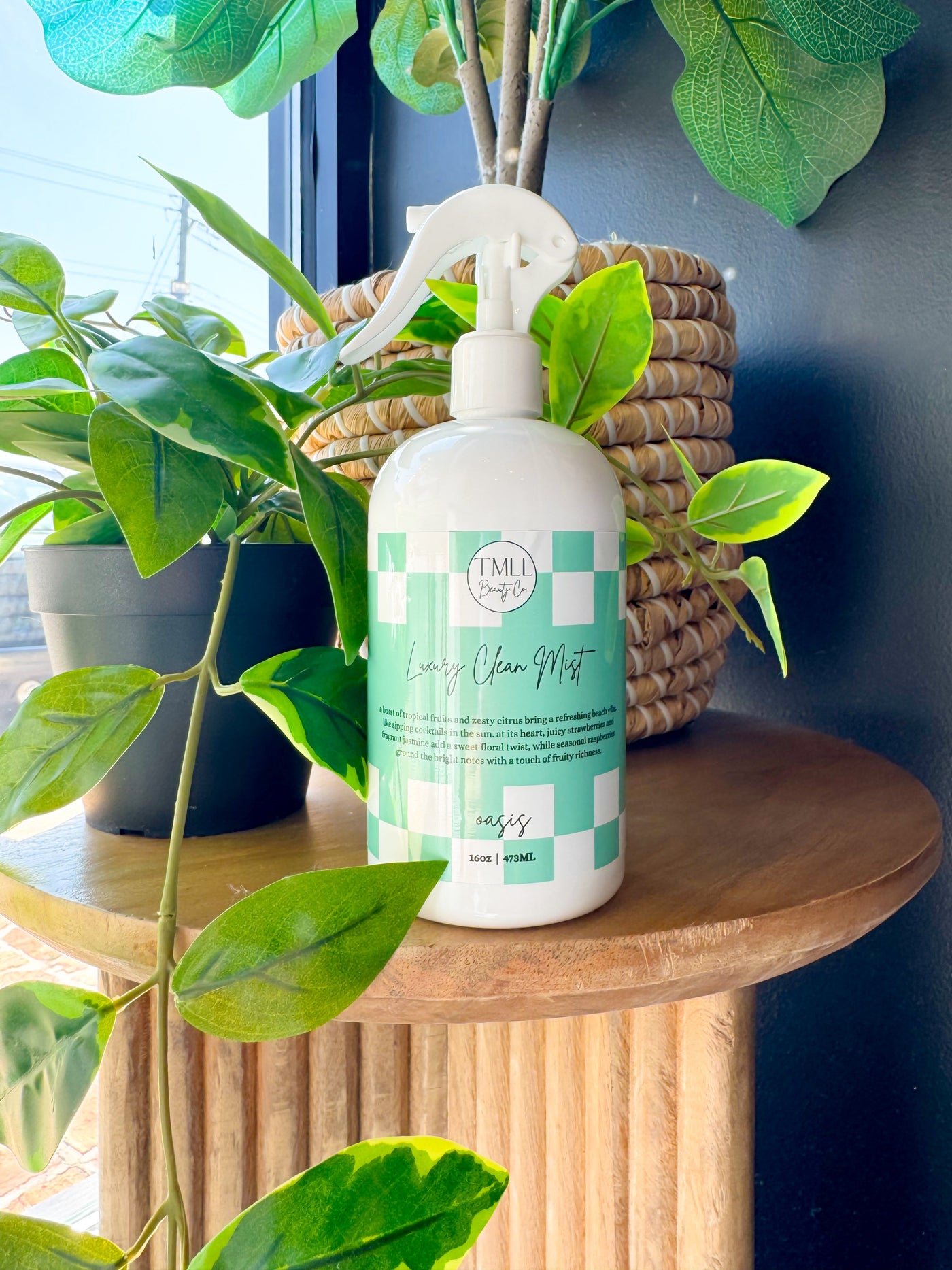 Luxury Clean Mist All Purpose Cleaner - Oasis-250 - TMLL Beauty Co - Fragrance-TMLL Beauty Co-[option4]-[option5]-[option6]-Leather & Lace Boutique Shop
