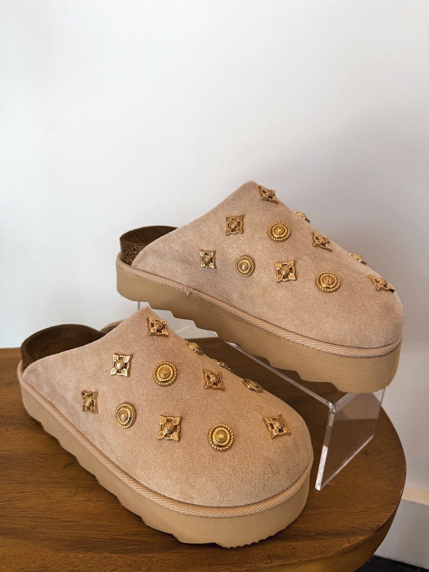 Charm Platform Slides