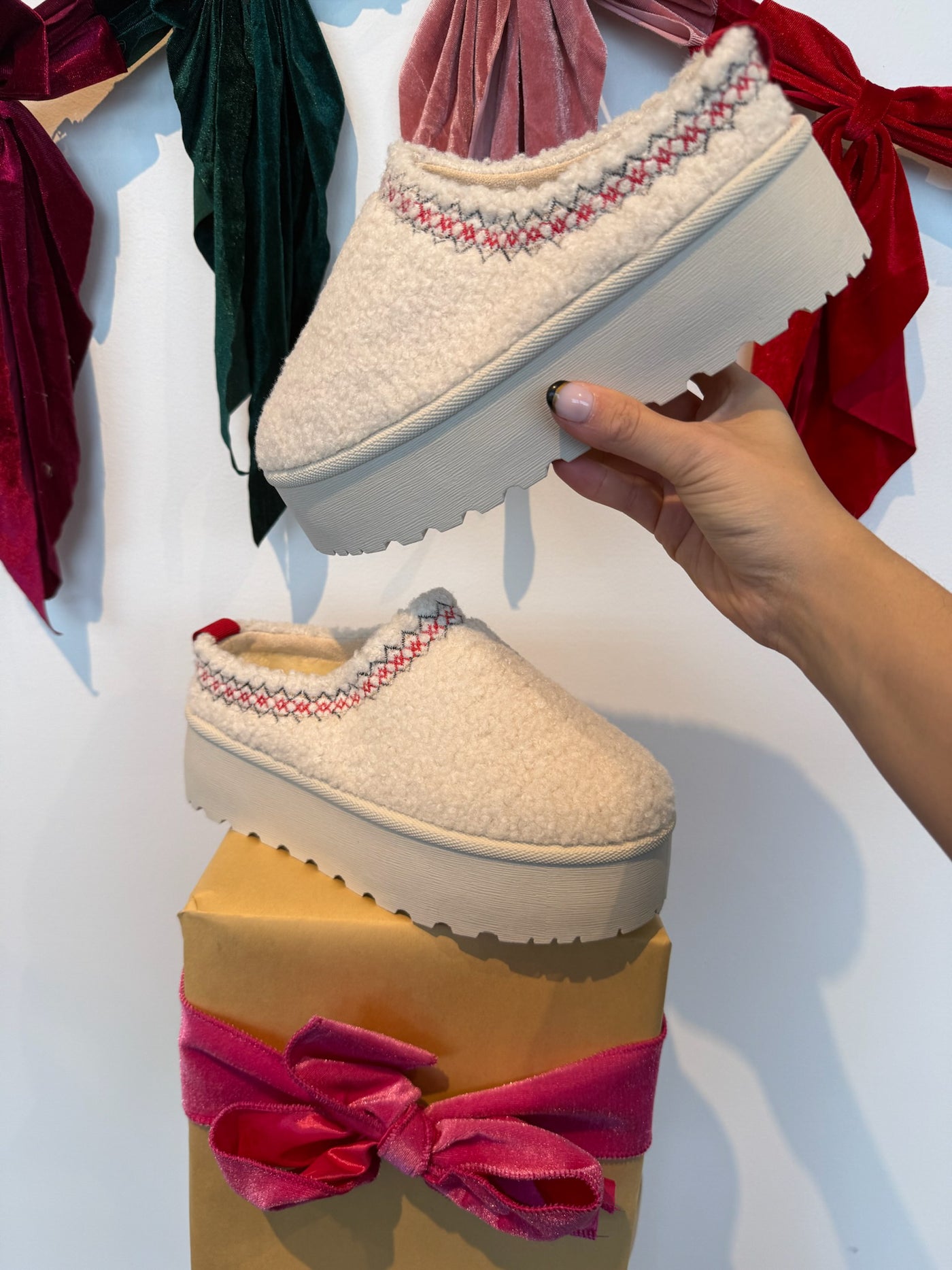 Noel Chunky Platform Slides- Sherpa Ivory