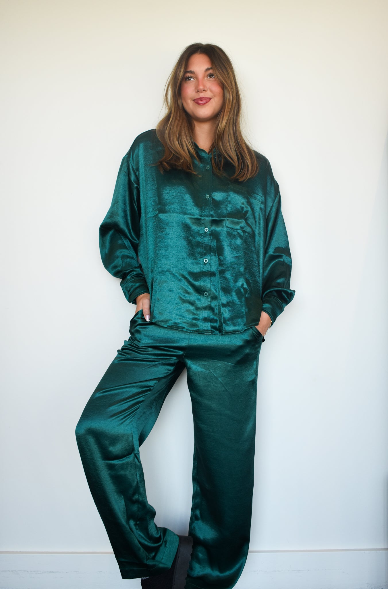 Emerald silk pajamas online