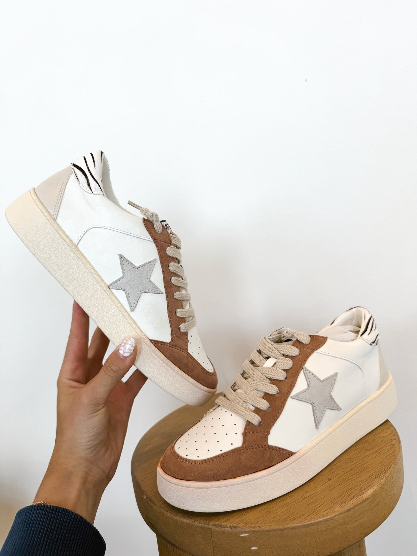 Juniper Neutral Sneakers