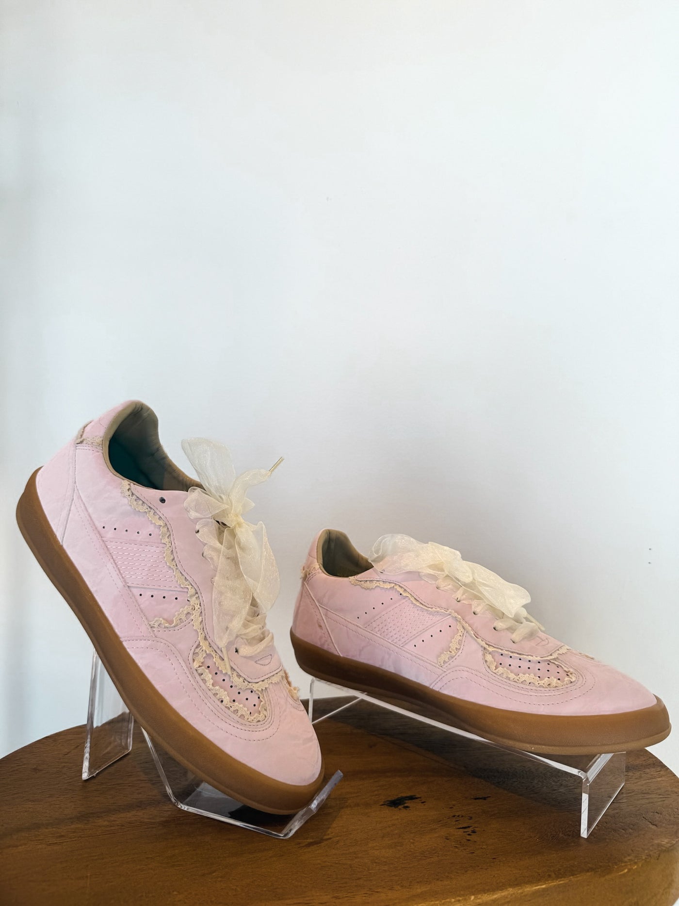 Eleanor Ribbon Lace Sneakers