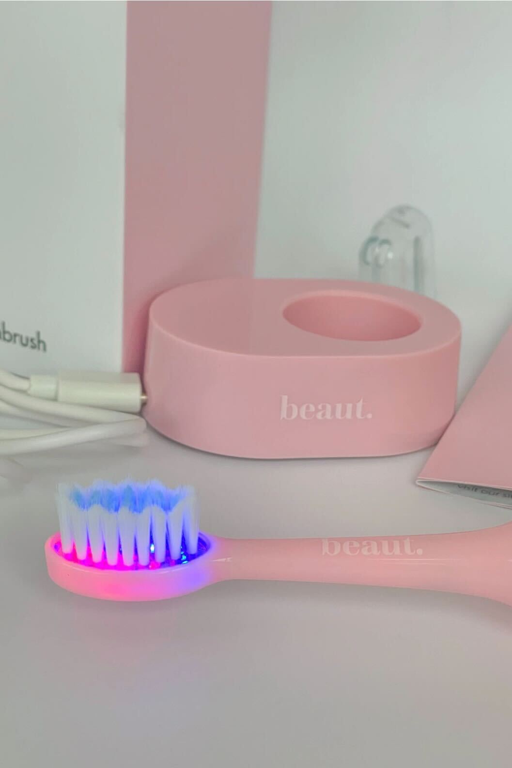 Smile Kleen Toothbrush-190 - ACCESSORIES - BEAUTY-BEAUTBEAUTYCO-[option4]-[option5]-[option6]-Leather & Lace Boutique Shop